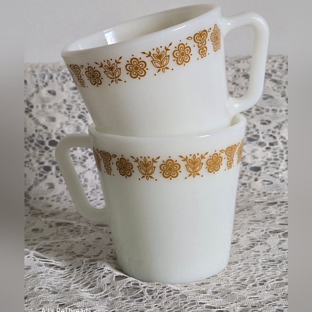 Vintage Pyrex Golden Floral Coffee Mugs Set of 2 White Milk Glass Retro Kitchen